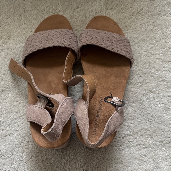 Lucky Brand Women's Nude Pink Wedges - Picture 1 of 3